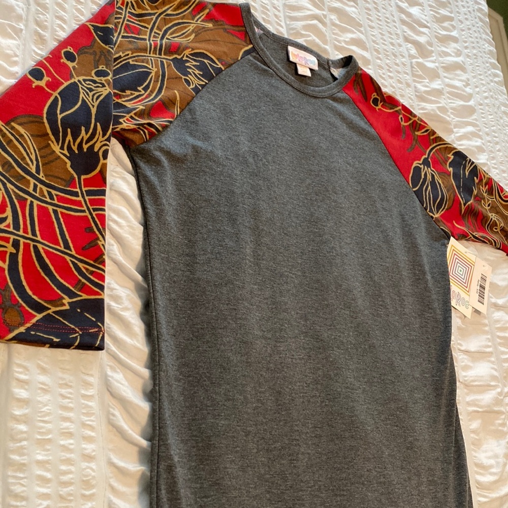 NWT Randy Unisex T by LuLaRoe